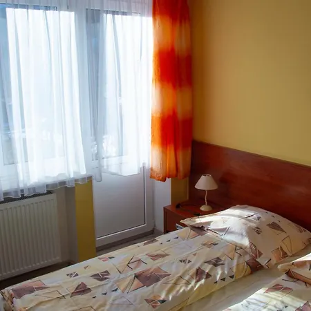 Ow Patryn Ośrodek wypoczynkowy *